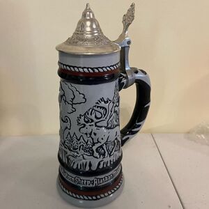 Wild country forest and animal stein
